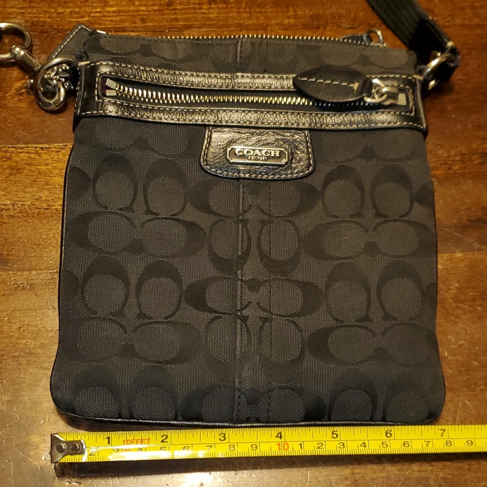 Coach - black - crossbody - Picture 10 of 14